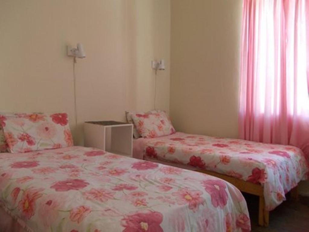 Franschhoek Travellers Lodge Esterno foto