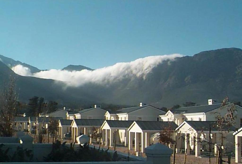 Franschhoek Travellers Lodge Esterno foto